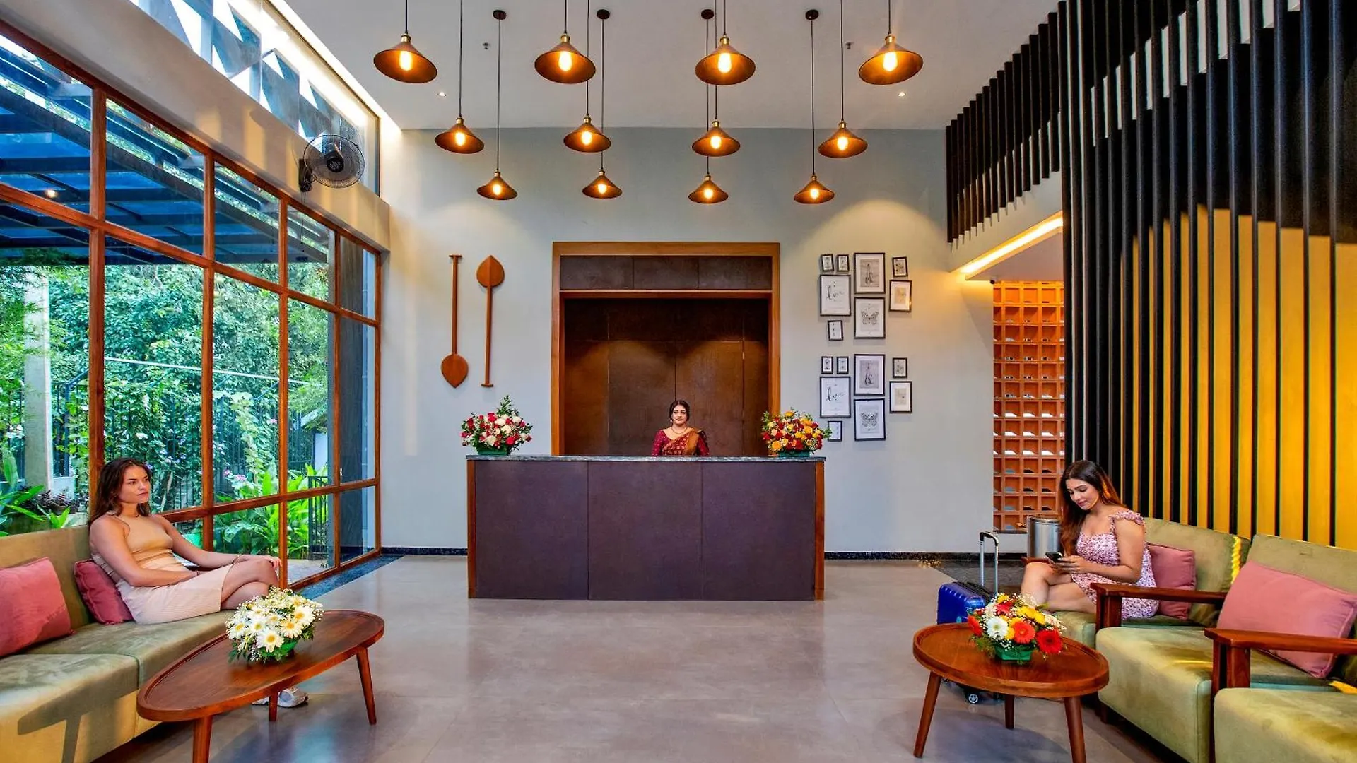 Vbrings Oak Village Munnar Hotel