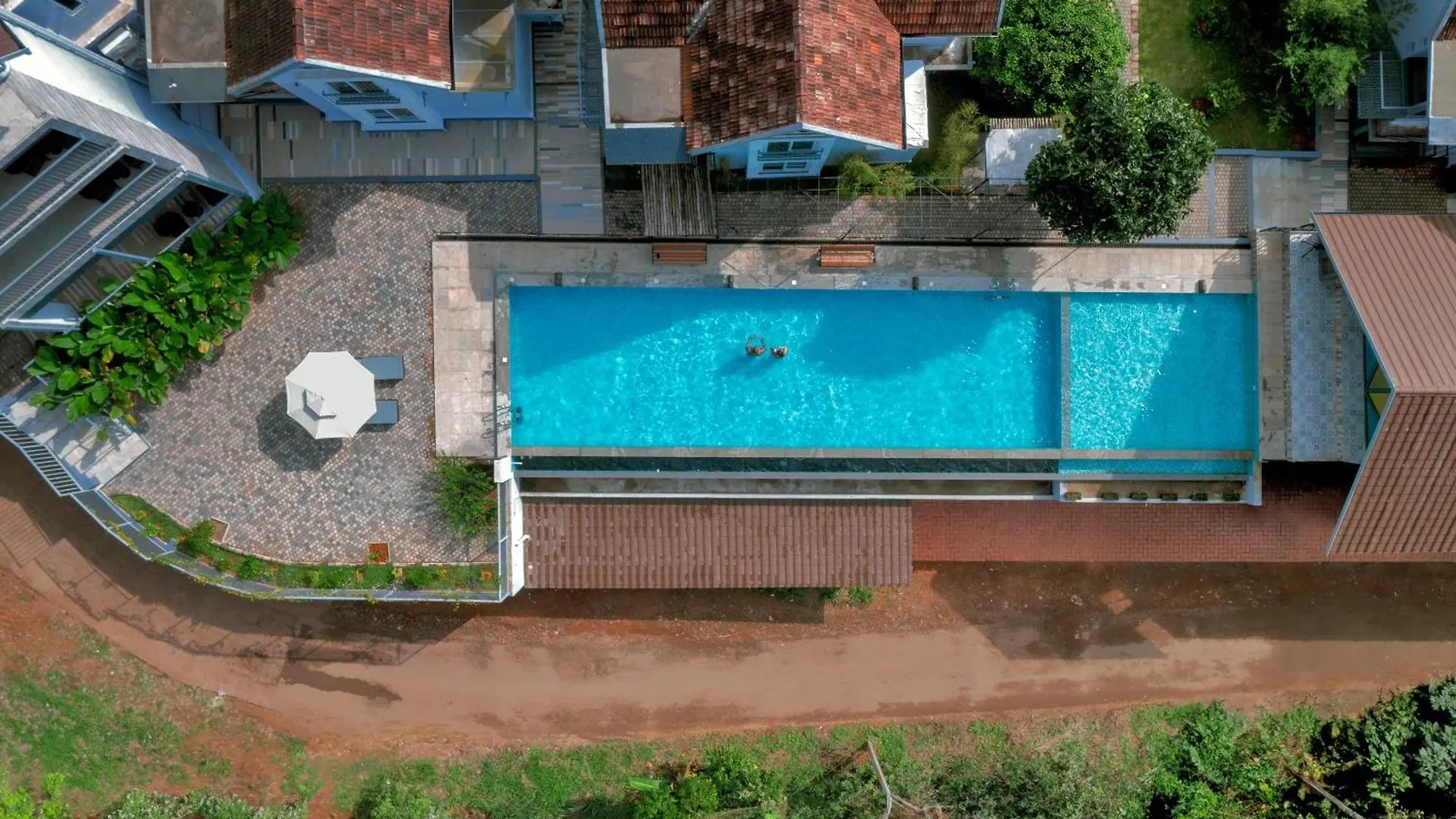 Vbrings Oak Village Munnar Hotel