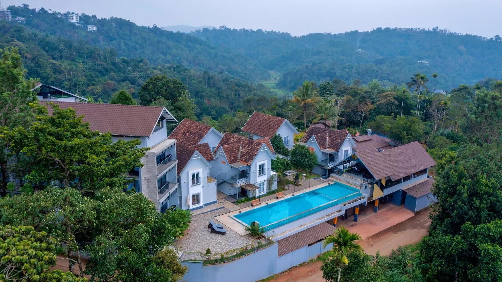 Vbrings Oak Village Munnar Hotel